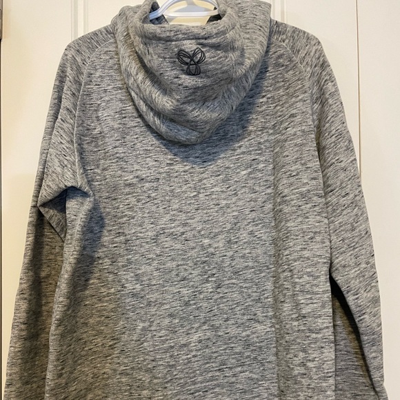 TNA hooded zip up sweater size XL - Picture 2 of 3